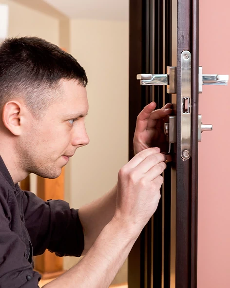 : Professional Locksmith For Commercial And Residential Locksmith Services in Madera, CA