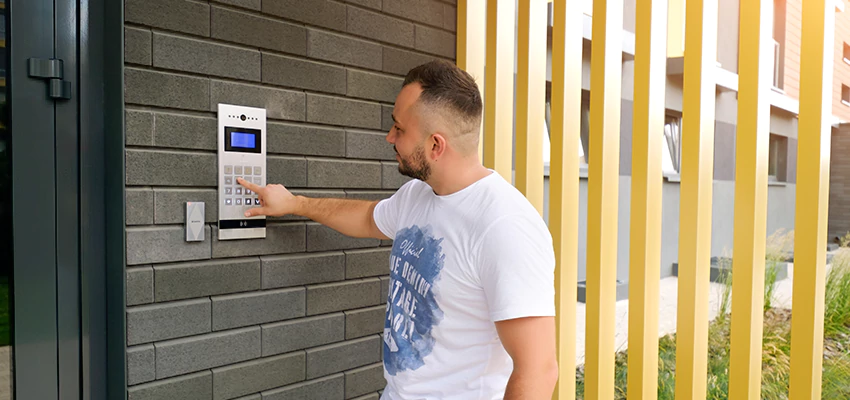 Locksmith Company For Smart Lock System Installation in Madera, California